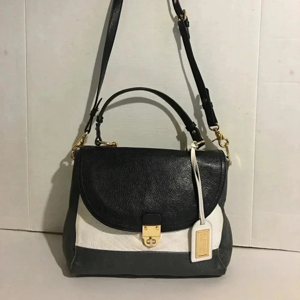Badgley mischka leather crossbody handbag